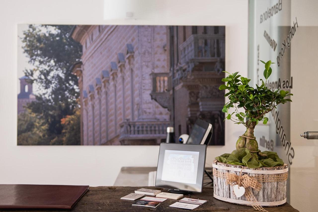 Boutique Rooms 3 0 Ferrara Exterior foto